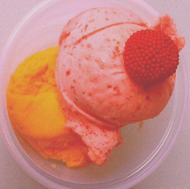 Foto do Instagram da @maserafinis | Sorvete com filosofia no horário do almoço