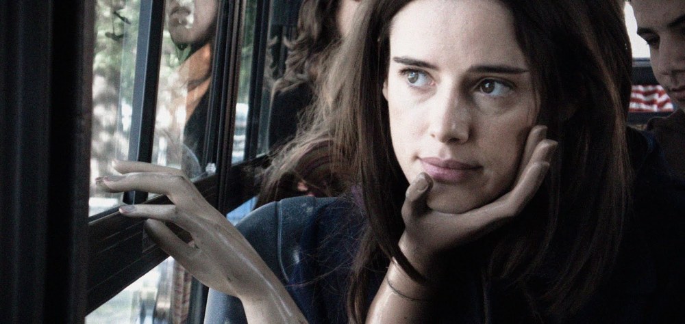 Além de tudo, Medianeras ainda tem uma presença estética super forte e recheada com frases da cultura pop